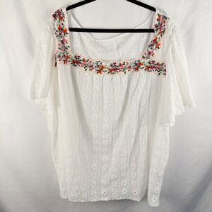 Shein White Flowy Embroidered Peasant Blouse‎ Plus 8XL Boho Summer Resortwear